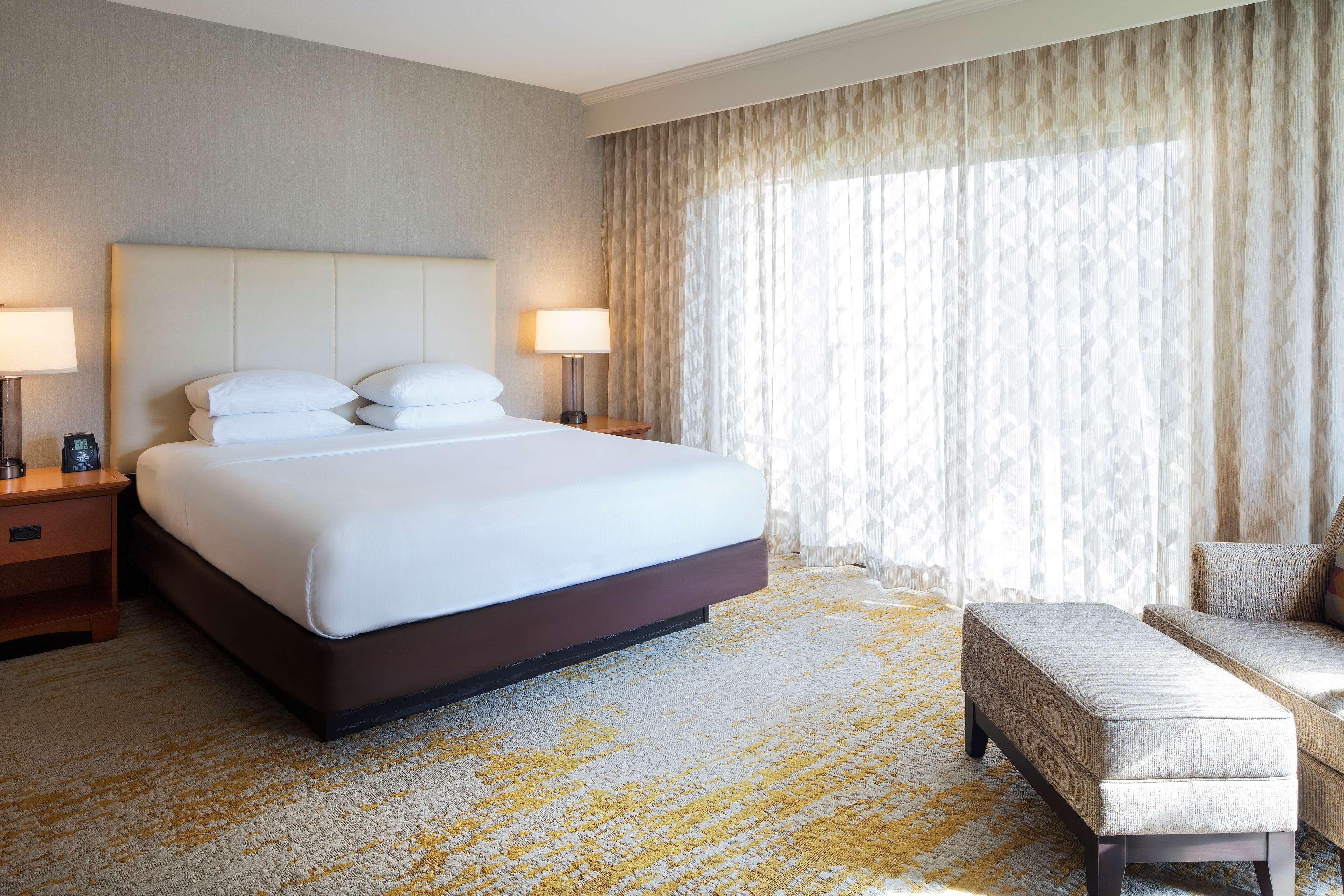 Doubletree By Hilton Ontario Airport Hotell Eksteriør bilde